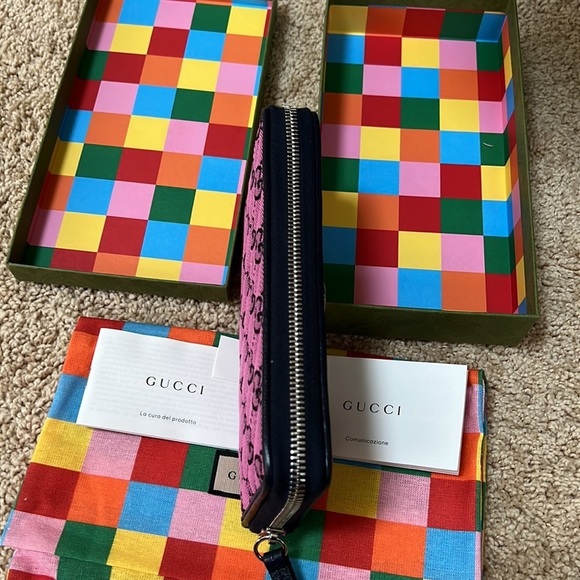 NWOT! GUCCI GG monogram multicolor marmont matelasse zip wallet. 443123.0959 - Picture 10 of 13